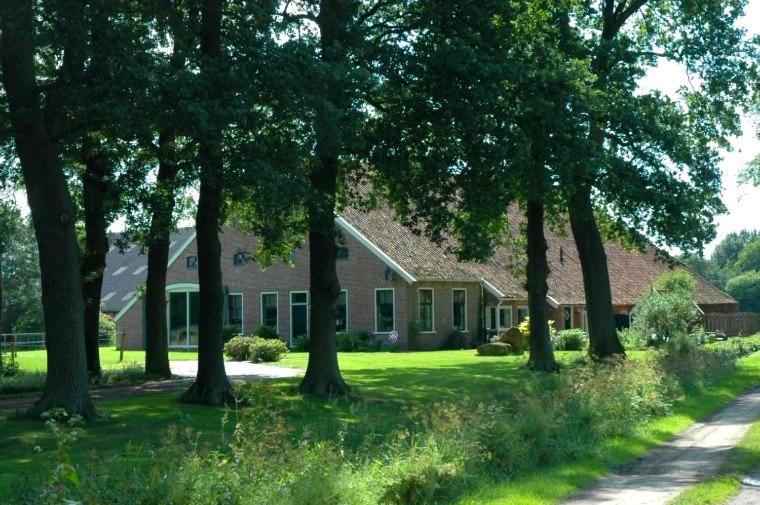 De Hiddinghhoeve Onstwedde Экстерьер фото